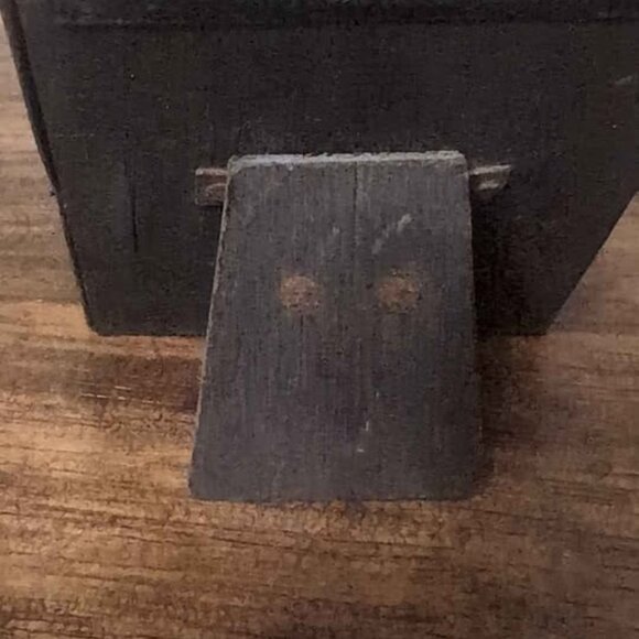 Antique Reverse Painting on Glass with Foil Background - Picture 5 of 10